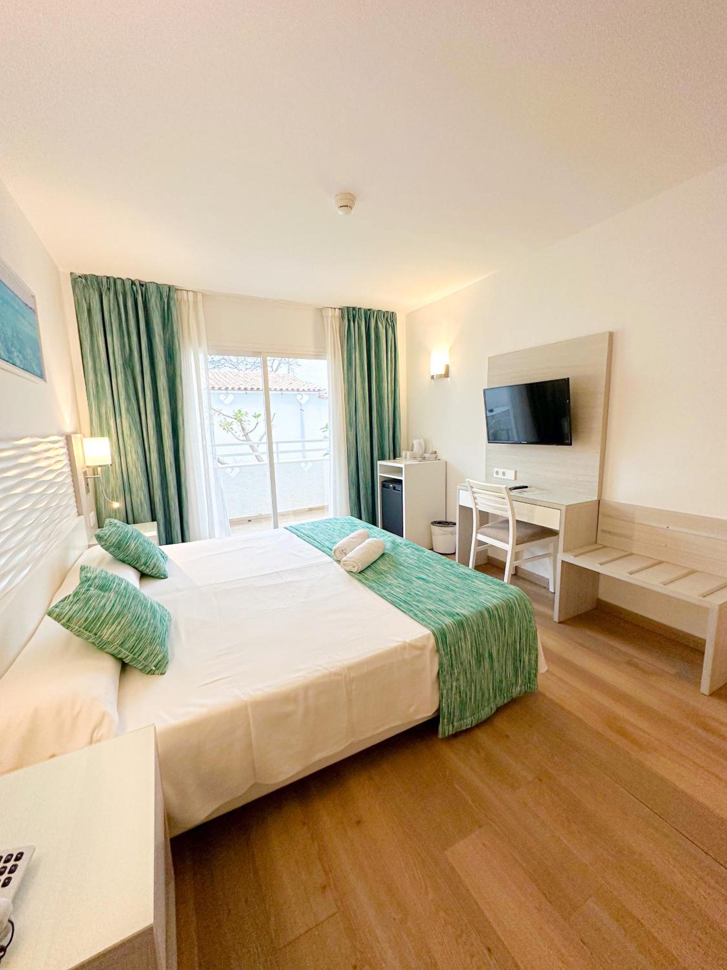 Diamant Hotel & Aparthotel Cala Ratjada  Ngoại thất bức ảnh